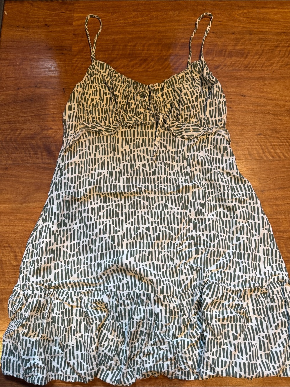 Trixxi Green and White Abstract Print Mini Dress